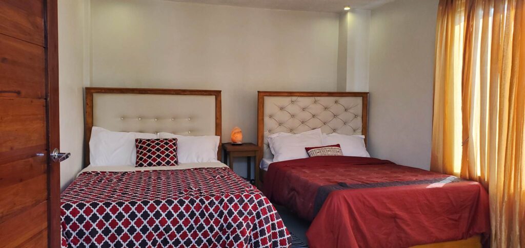 ROOM 1